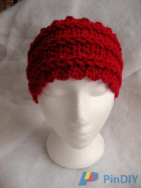 red_ear_warmer_medium2.jpg