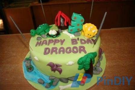 Dino B-day cake