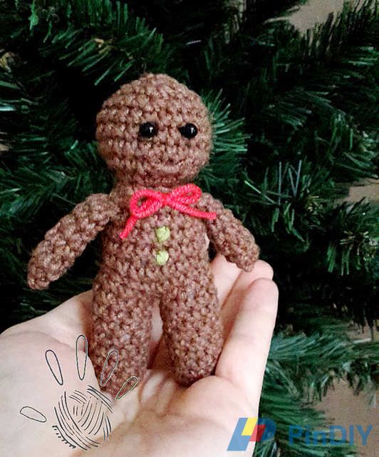 Gingerbread Man Christmas Ornament