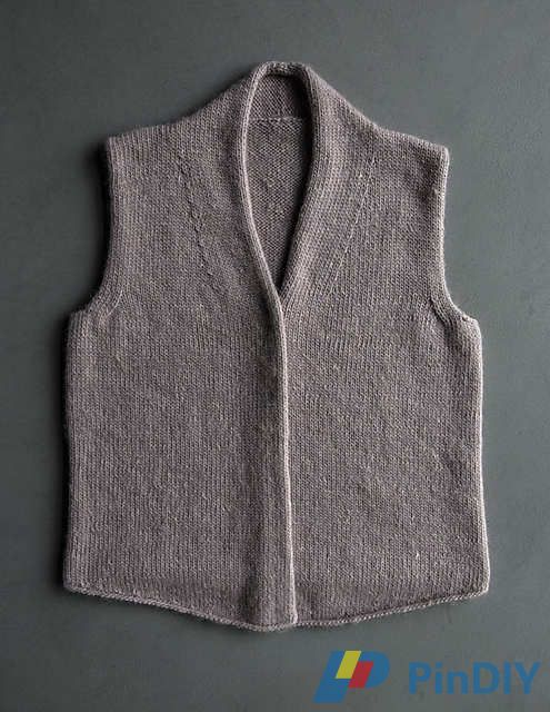 Foxglove Vest4.jpg