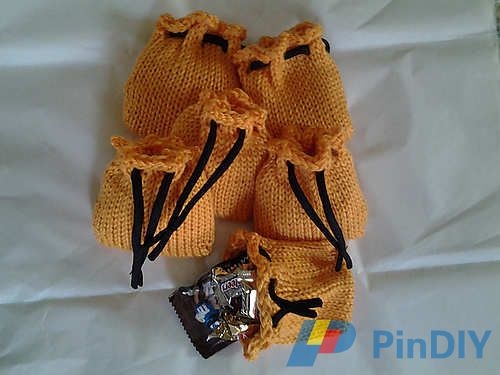 mini-trick-or-treat-bags-no-tags_gp_medium.jpg