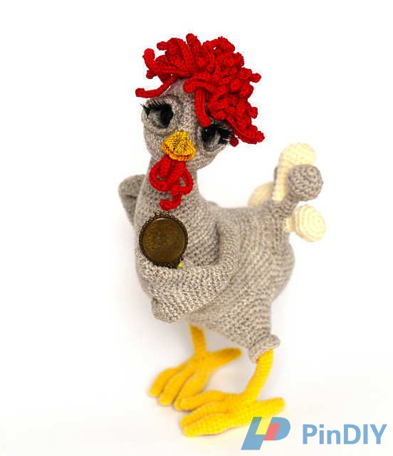 Hen Monica