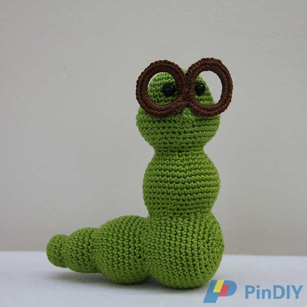 Bookworm_Front_medium2.jpg