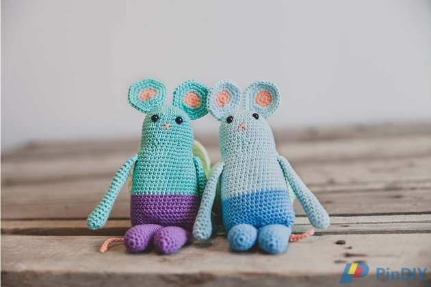 Lehandmade - little mouse pattern.jpg