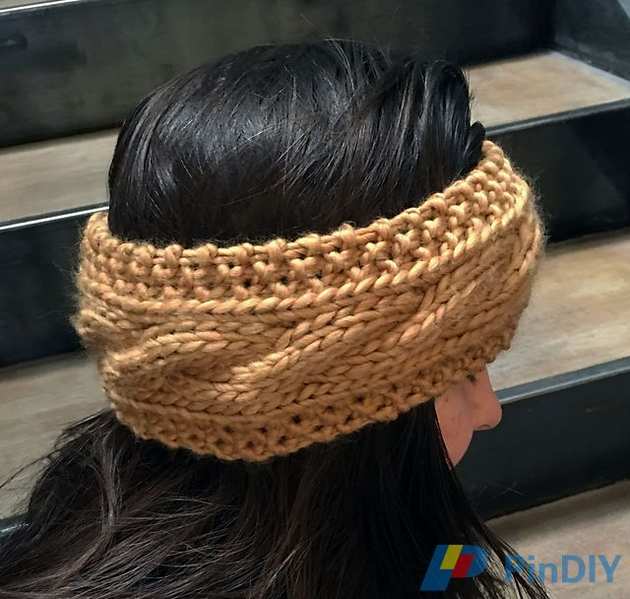Yay_a_headband_medium2.jpg