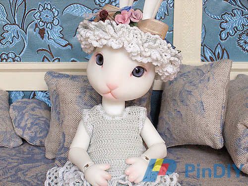 Bonnet for Bunny Doll