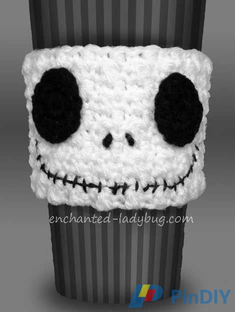 crochet-jack-skellington-cozy-1w.jpg