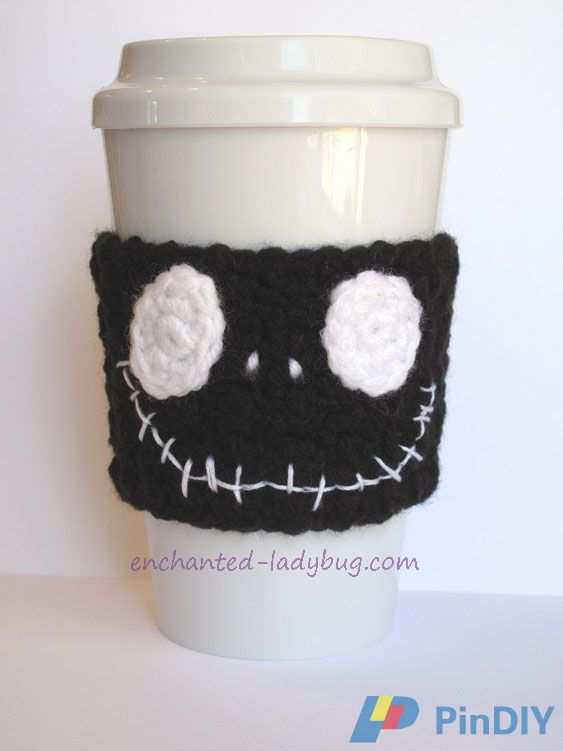 crochet-jack-skellington-cozy-black-w.jpg
