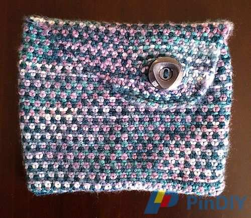 linen_stitch_bag_closed_medium.jpg