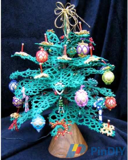 christmas tree.jpg