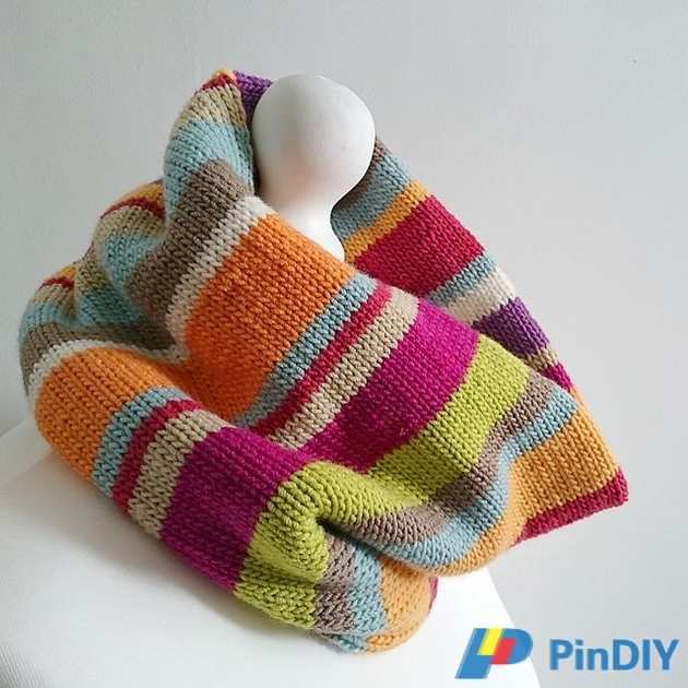 Scraptastic Cowl 