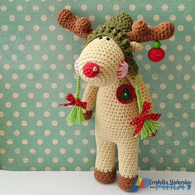 Christmas Reindeer 1.jpg