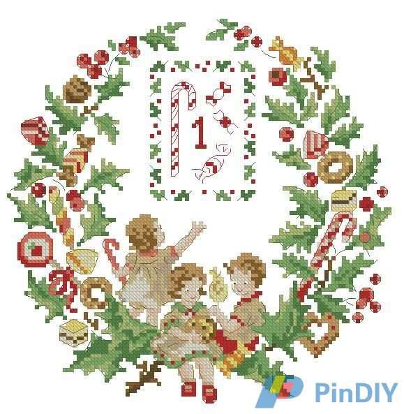 La couronne de houx et sucreries (1).JPG