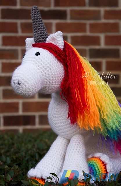 Unicorn_Purse_1_medium2.jpg