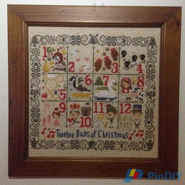 The Frosted Pumpkin Stitchery - 12 Days of Christmas Sampler