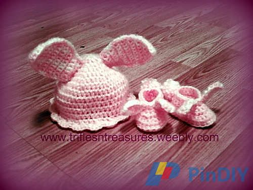 Fuzzy Baby Bunny Beanie &amp; Booties.jpg