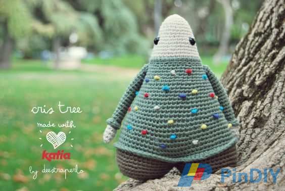 amigurumi-cris-tree-de-estraperlo-564x378.jpg
