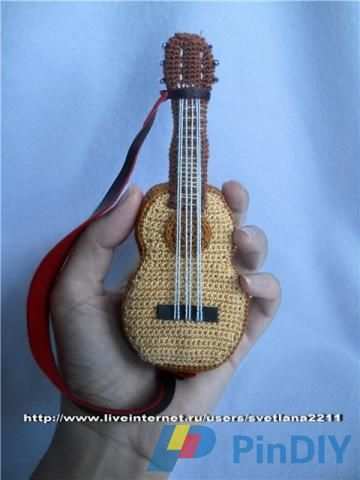Svetlana Komarova - guitar - Russia