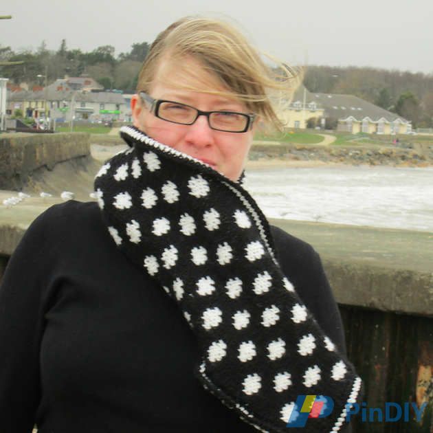 Polka Dot Knitted Scarf2.JPG