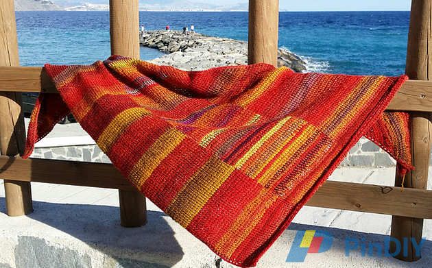 Sunny Stripe Shawl1.jpg
