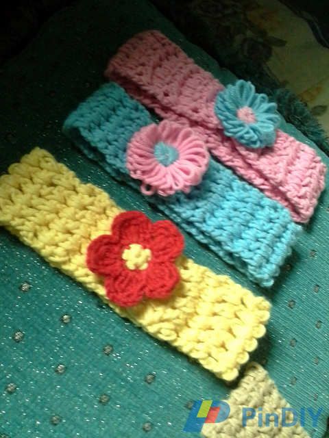 headband with loom flower.jpg