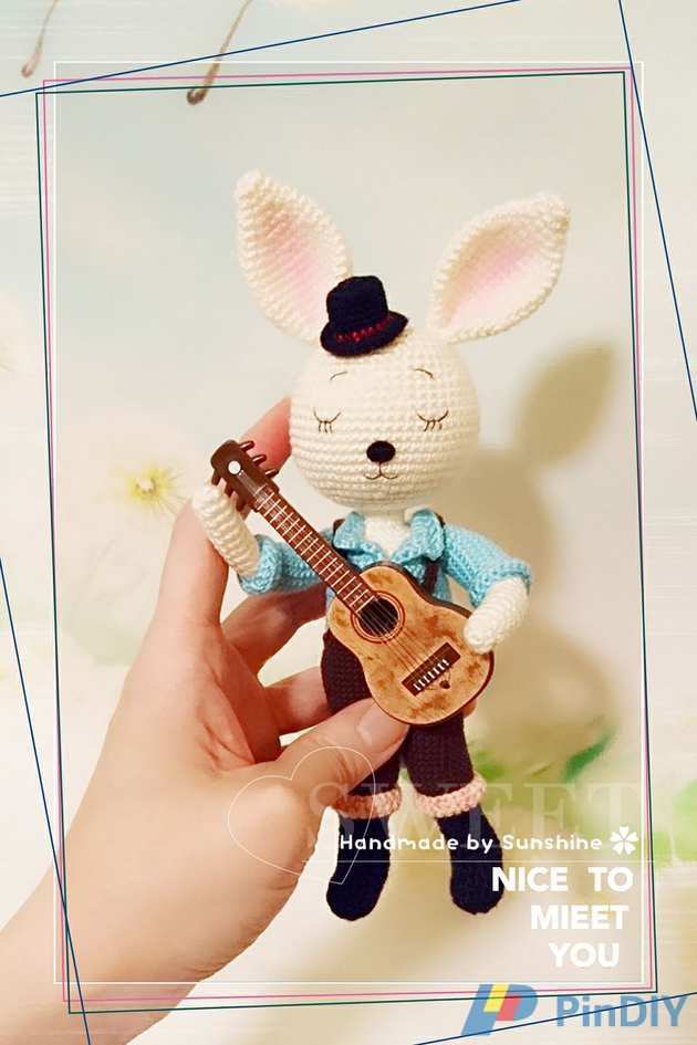 1060331Mr. Rabbit1.jpg
