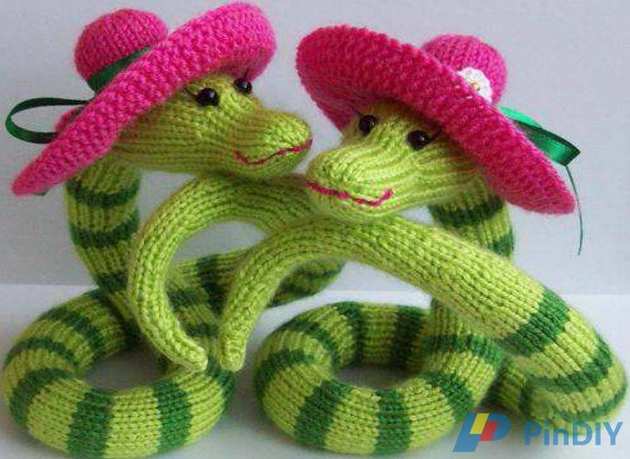 snake beaty.jpg
