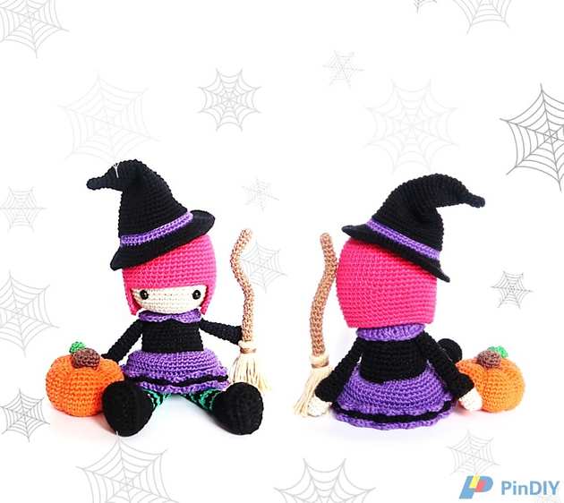 Halloween WITCH by RoKiKi.jpg