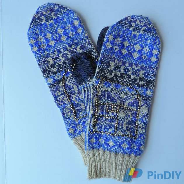 Shining_Sequence_Mittens__5__medium2.JPG