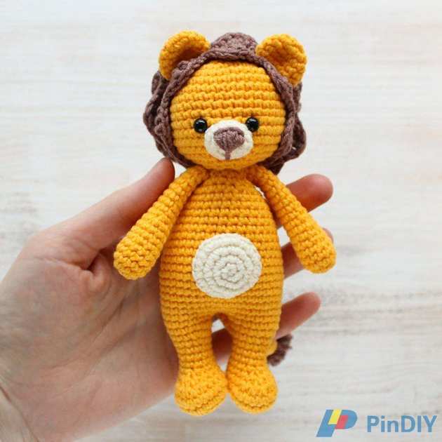 amigurumi-cuddle-me-lion-free-crochet-pattern.jpg