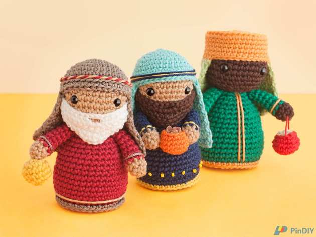 Amigurumi-Reyes-Magos (1).jpg