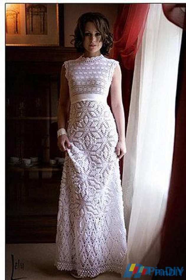 crochetweddingdress_aiid839684.jpg