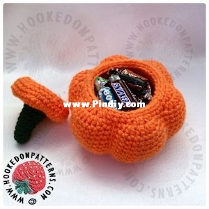 hooked on patterns - pumpkin pots.jpg