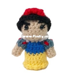 two hearts - mini snow white.jpg