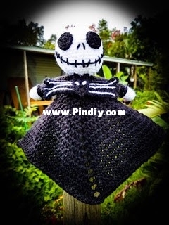 momma made crochet - jack skellington lovey.jpg