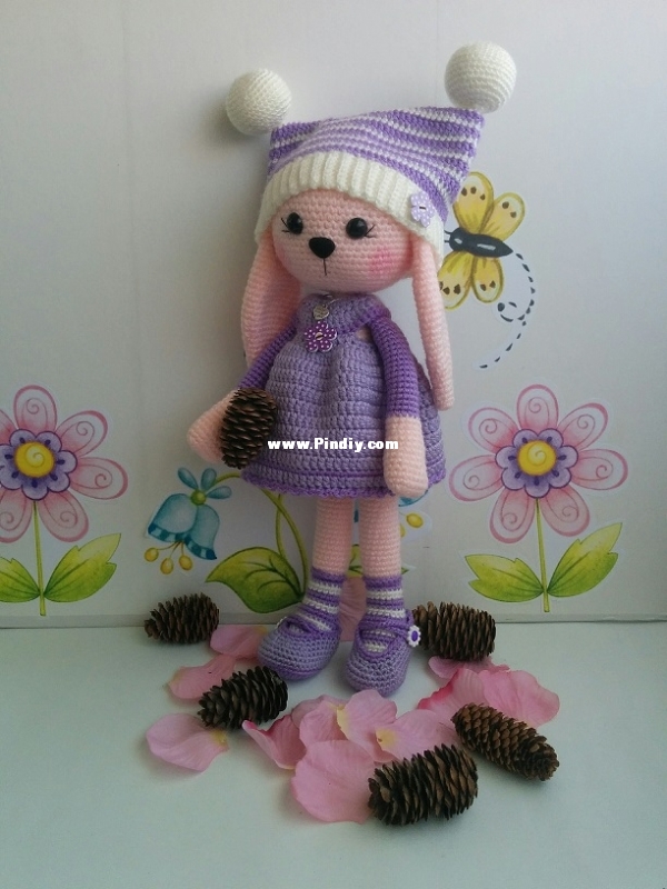 Lily the lilac rabbit 01.jpg