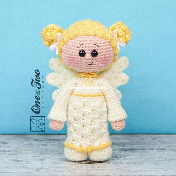 Annie the Angel Amigurumi.jpg