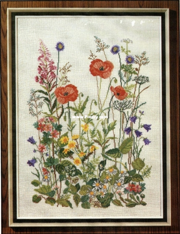 Permin of Copenhagen - 70-100 - Wayside Flowers with Poppies (1).jpg