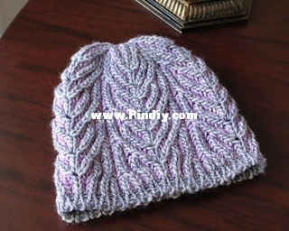 Columbine_brioche_hat.m06_small2.jpg
