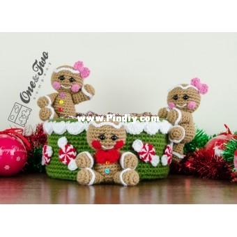 Gingerbread Christmas Basket .jpg