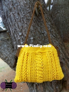 Chic_Cables_Handbag2wm_small2.jpg