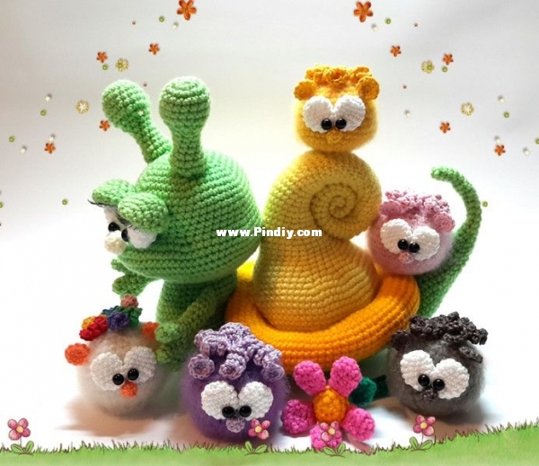 Snail and the Pommelis.jpg