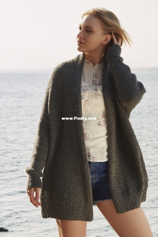 novita cardi.jpg