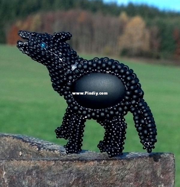 wolf01.jpg