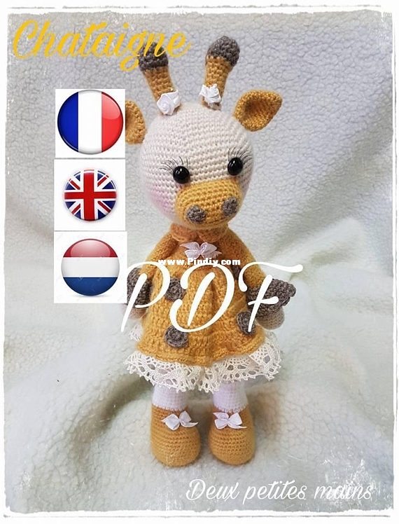 Chataigne the giraffe