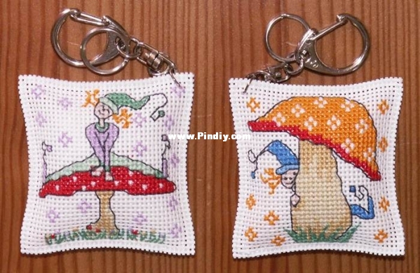 Herbe Folle – KPC 04 coussin lutins.jpg