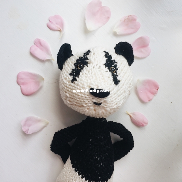 panda_medium2.jpg