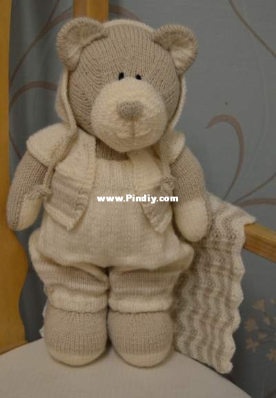 bed time bear.jpg