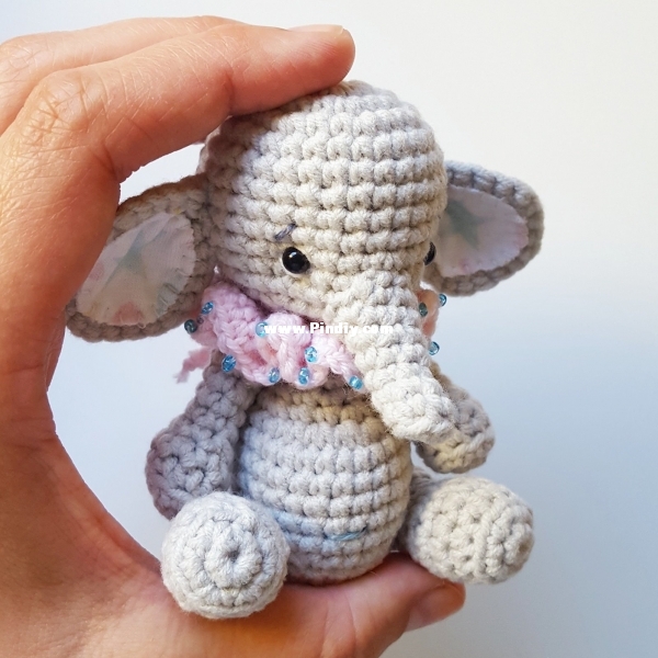 AMALOU.Design - Bella Elephant.jpg