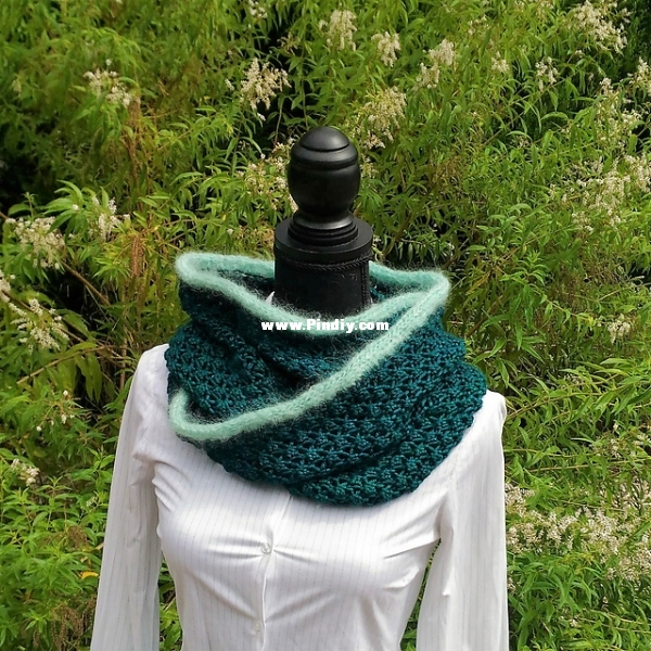 GreenPyreneesCowl_1_medium2.jpg